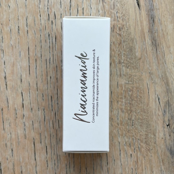 🆕 100% Pure Niacinamide Boost Concentrated Treatment - Powder to Serum - Picture 2 of 11